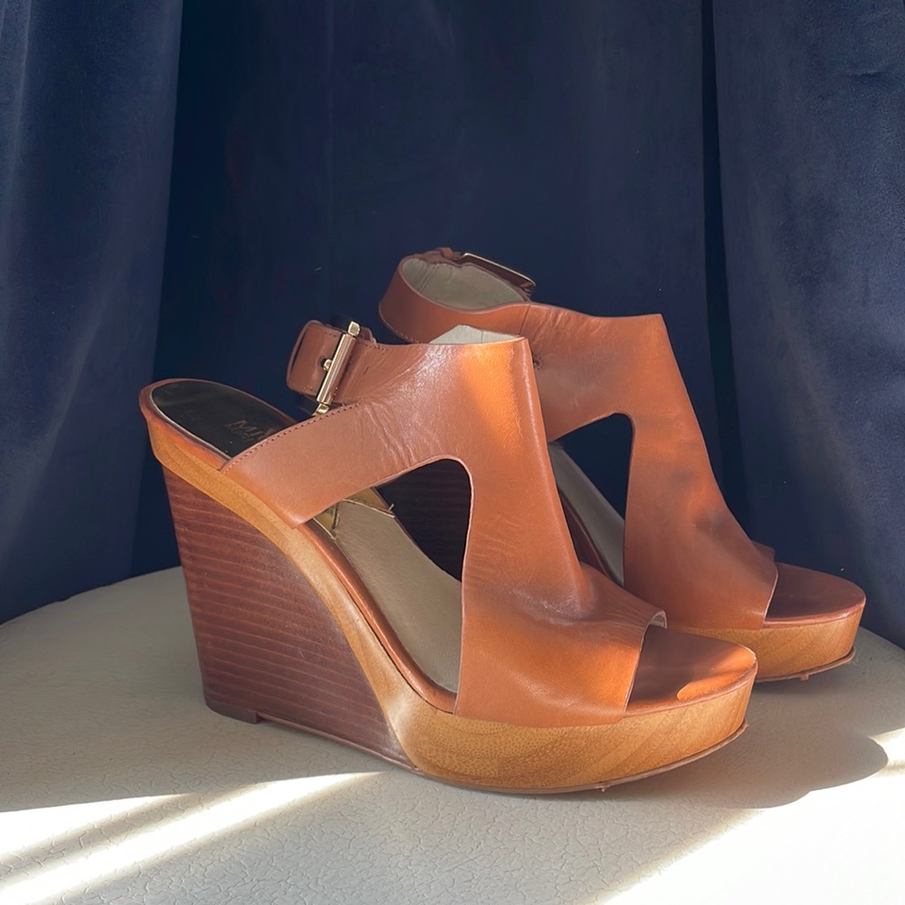 Michael Kors Brown leather and wood espadrilles